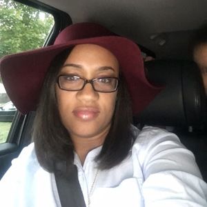 Meet your Posher, Adriane